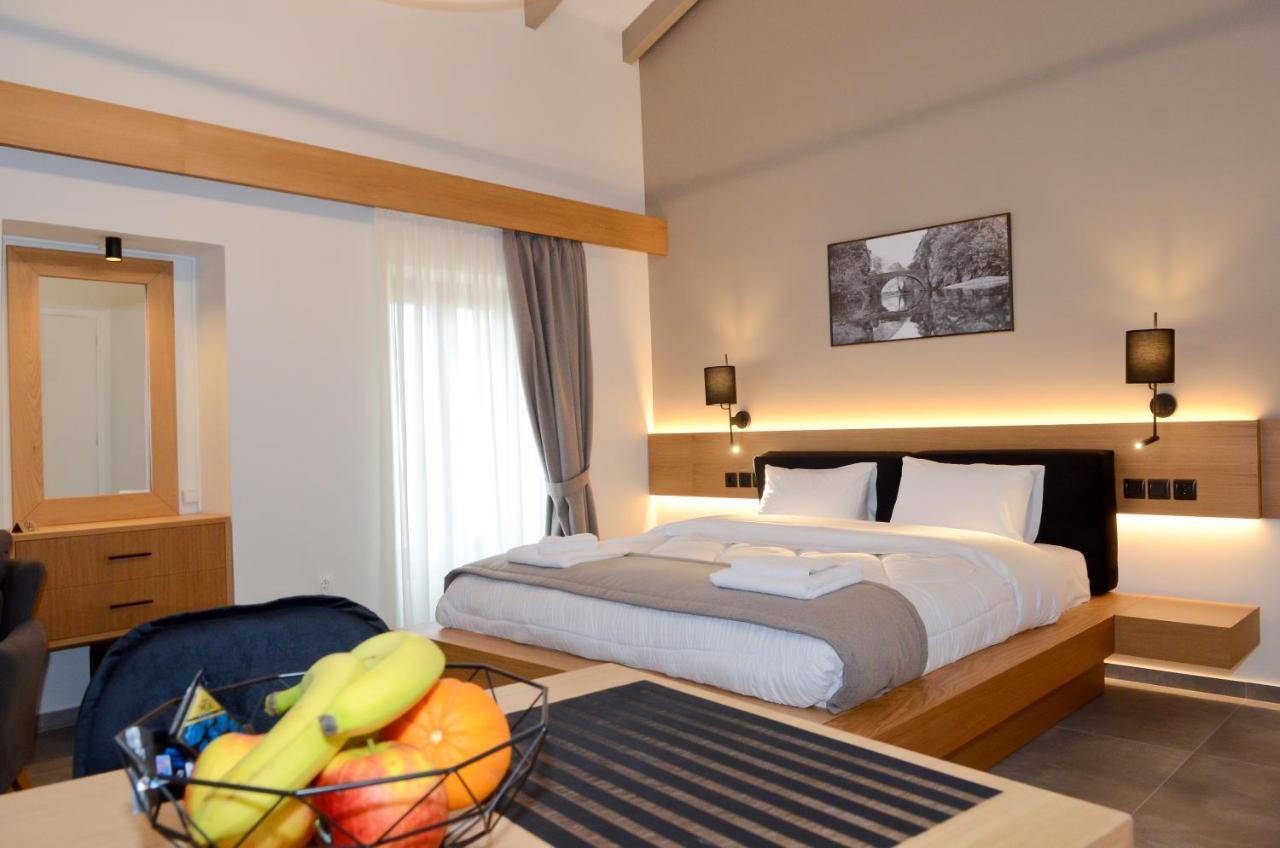 Roloi Suites 나프팍토스 외부 사진